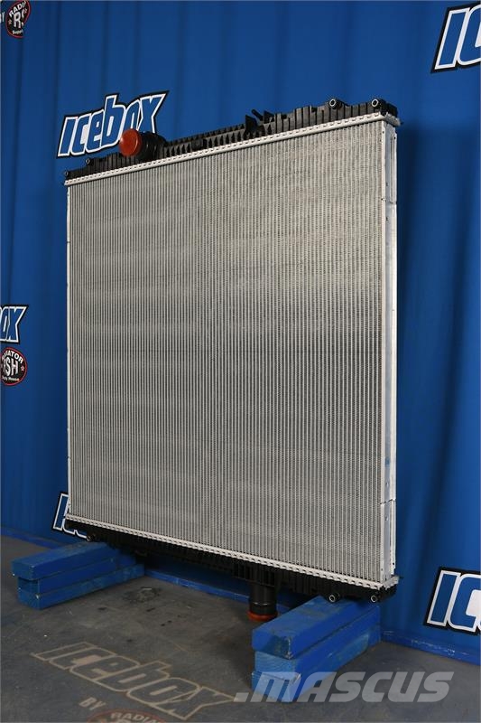 Kenworth T-800,386,587EXHD,T2000 Radiator # 604069 Радіатори