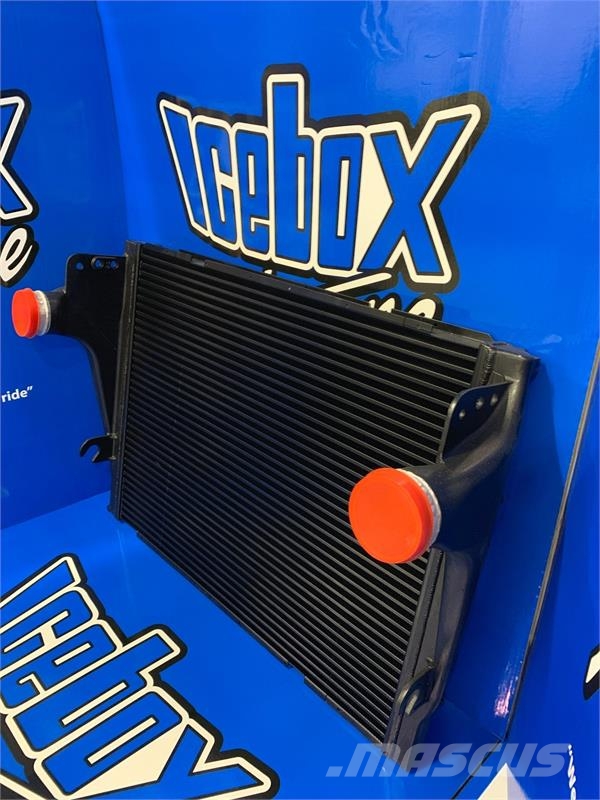 Kenworth T-800 Charge Air Cooler # 606139 Jäähdyttimet