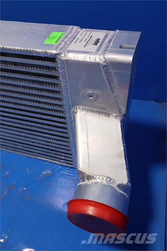 Kenworth T-800, W900L Charge Air Cooler # 604146 Jäähdyttimet