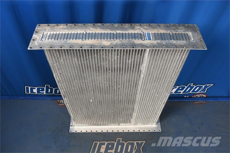 Kenworth T-800, W900L Radiator Core # 604265 Jäähdyttimet