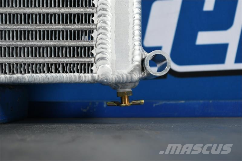 Kenworth T-800W Radiator # 604083 Radyatörler