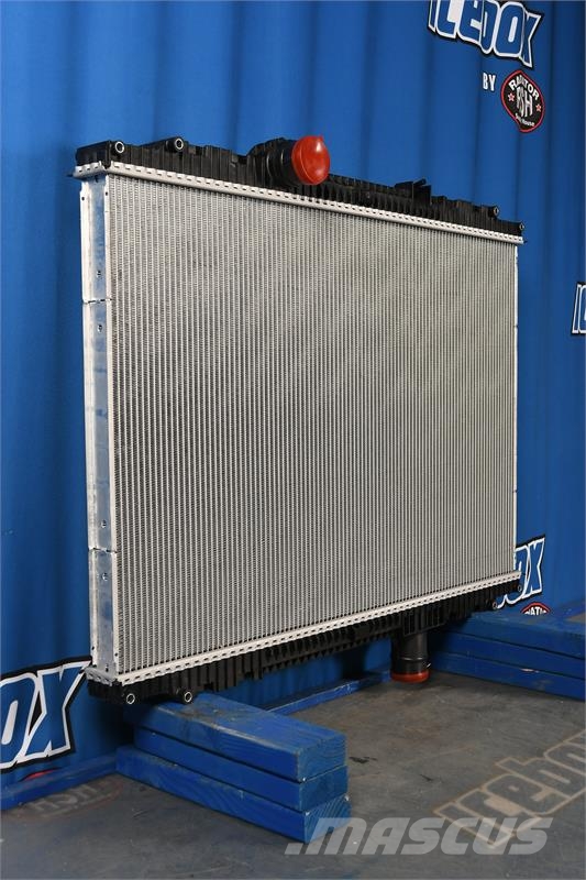 Kenworth T200,T300,T170,270,370 Radiator # 604078 Jäähdyttimet