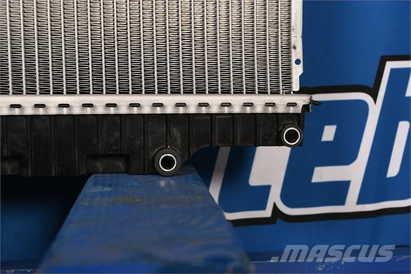 Kenworth T200,T300,T170,270,370 Radiator # 604078 Jäähdyttimet