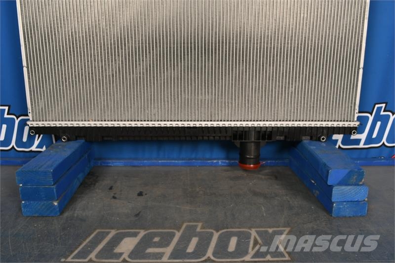 Kenworth T200,T300,T170,270,370 Radiator # 604078 Jäähdyttimet