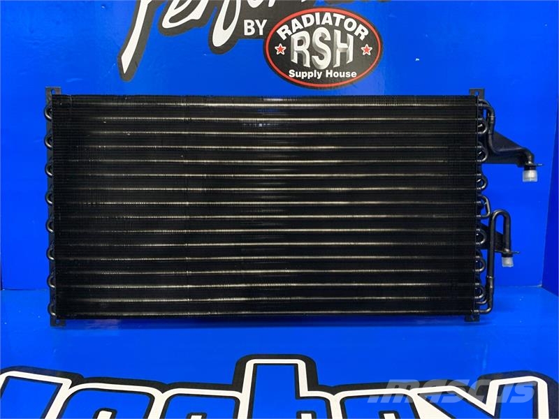 Kenworth T300 AC Condenser # 604765 Jäähdyttimet