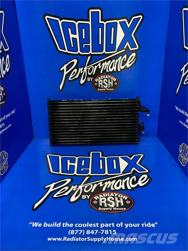 Kenworth T300 AC Condenser # 604765 Jäähdyttimet