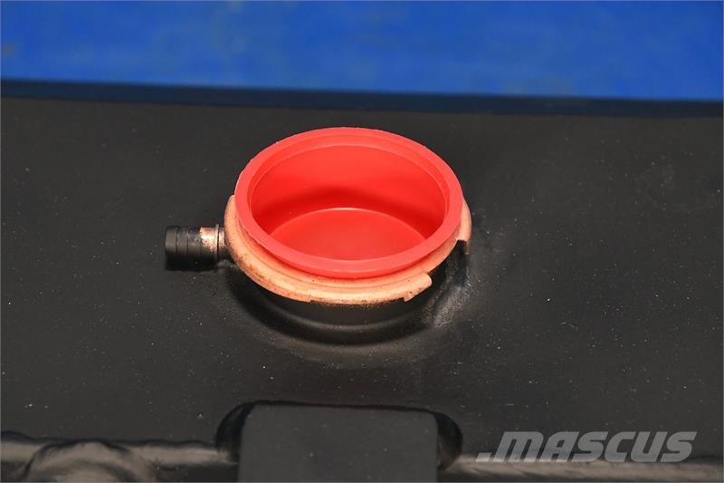Kenworth T593 Top Tank # 604716 Radiadores