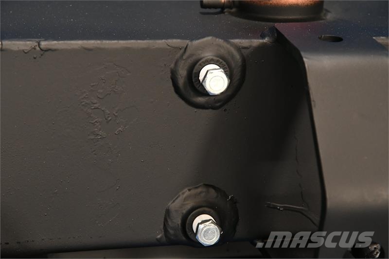 Kenworth T593 Top Tank # 604716 Radiadores
