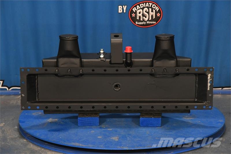 Kenworth T593 Top Tank # 604716 Radiadores