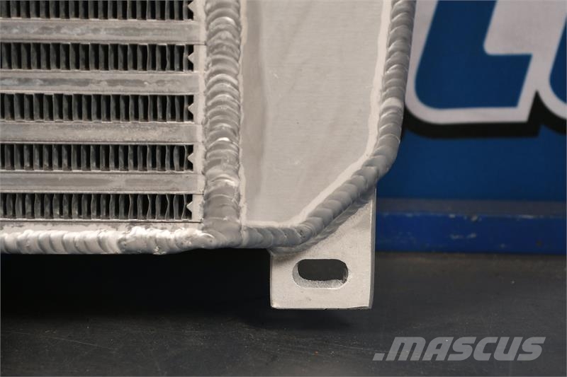 Kenworth T600,T800,C500,W900 Charge Air Cooler # 604121 Jäähdyttimet