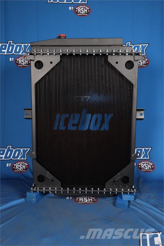 Kenworth T600 / T800 Radiator # 604043 Радіатори