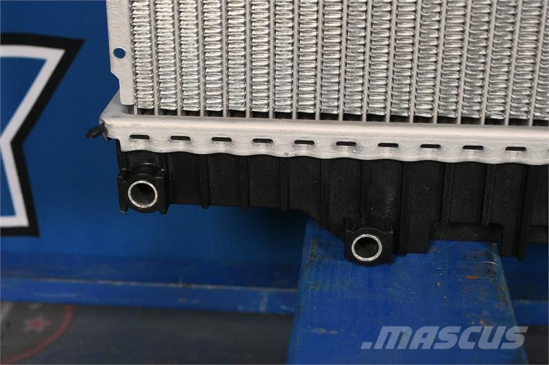 Kenworth T660 / W900 / W900B2 Radiator # 604062 Radiators