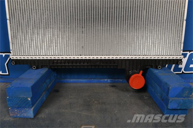 Kenworth T660 / W900 / W900B2 Radiator # 604062 Radiators