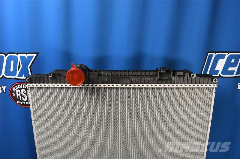 Kenworth T660 / W900 / W900B2 / T800H Radiator # 604075 Радіатори