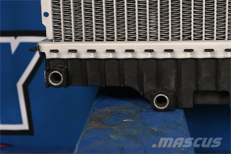 Kenworth T660 / W900 / W900B2 / T800H Radiator # 604075 Радіатори