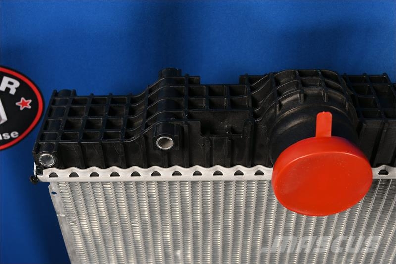 Kenworth T660 / W900 / W900B2 Radiator # 604062 Radiators