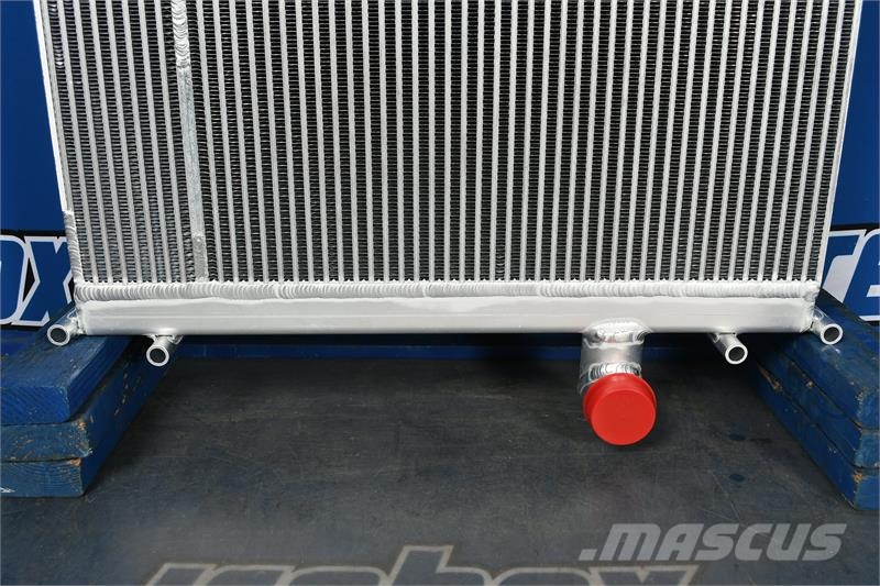Kenworth T660 / W900L Radiator # 604630 Radiadores