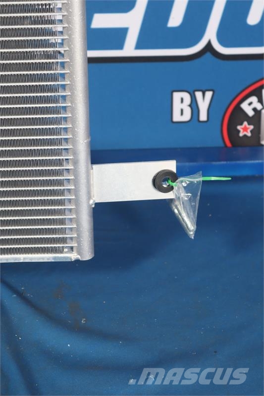 Kenworth T680 / 579 AC Condenser # 604112 Radiatori