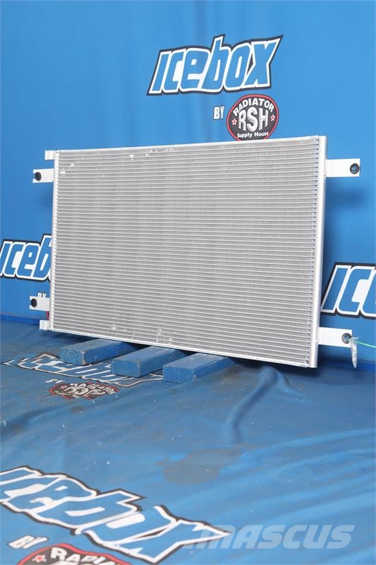 Kenworth T680 / 579 AC Condenser # 604112 Radiatori