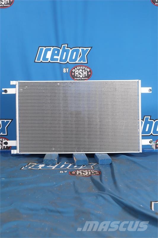 Kenworth T680 / 579 AC Condenser # 604112 Radiatori