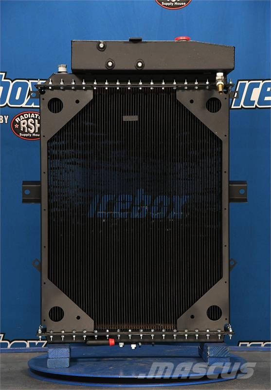 Kenworth T800, T600, W900 Radiator # 604026 Jäähdyttimet