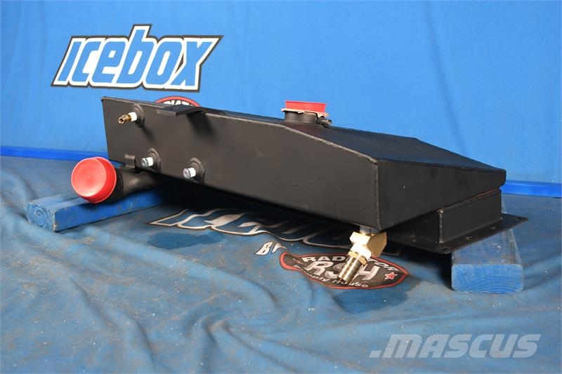 Kenworth Top Tank # 604729 Radiadores