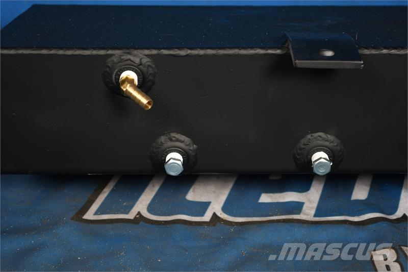 Kenworth Top Tank # 604724 Radiadores