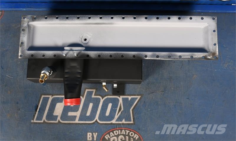 Kenworth Top Tank # 604721 Jäähdyttimet