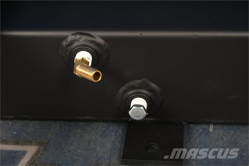 Kenworth Top Tank # 604721 Jäähdyttimet