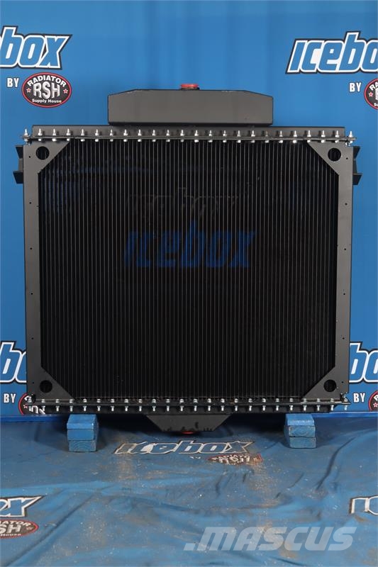 Kenworth W-900 A/B Radiator # 604015 Jäähdyttimet