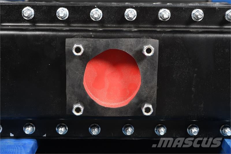 Kenworth W900 Radiator # 604700 Radiators