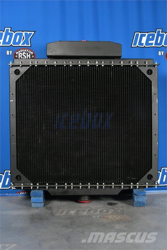 Kenworth W900 Radiator # 604081 Jäähdyttimet