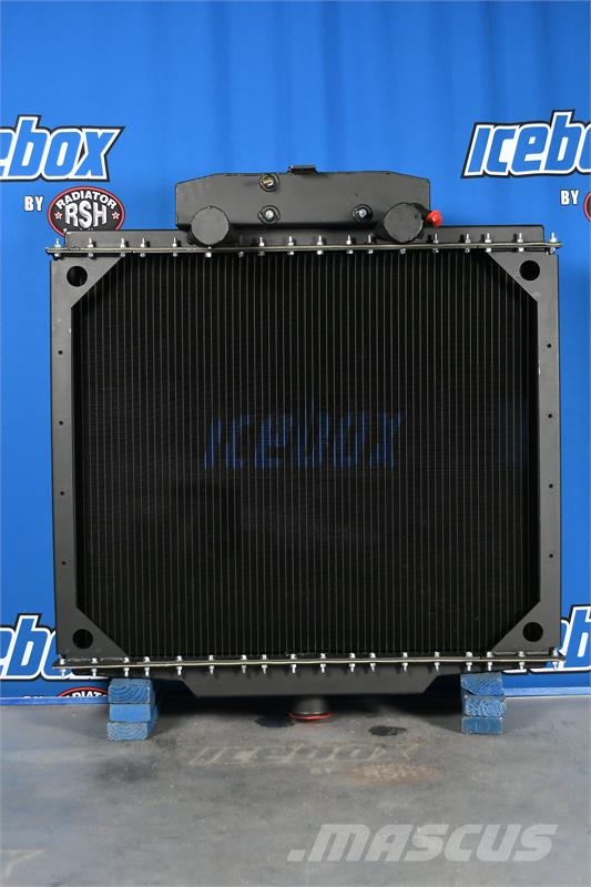 Kenworth W900 Radiator # 604081 Jäähdyttimet