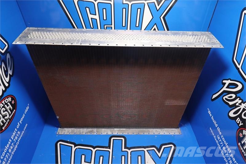 Kenworth W900A, W900B Radiator Core # 604224 Jäähdyttimet