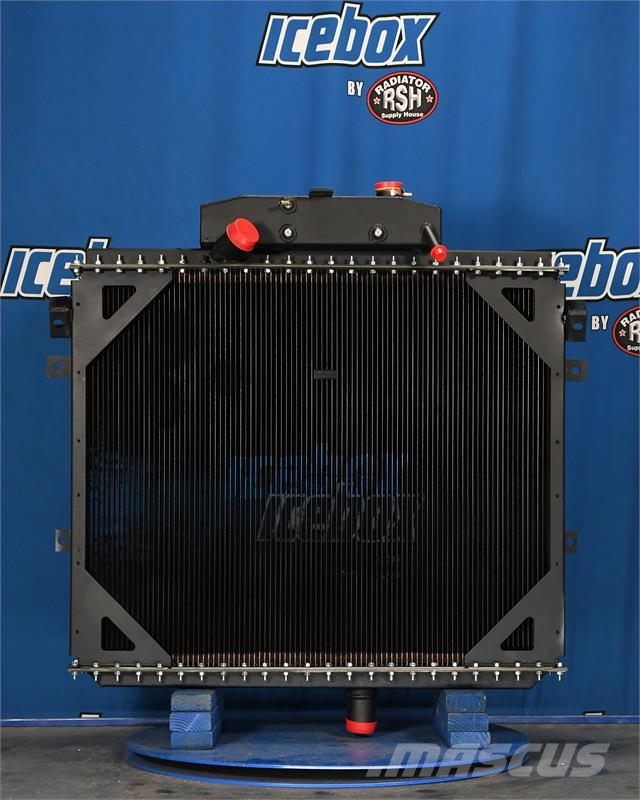 Kenworth W900B Radiator # 604022 Jäähdyttimet