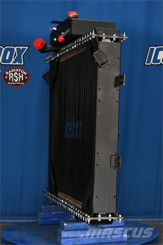 Kenworth W900B Radiator # 604022 Jäähdyttimet