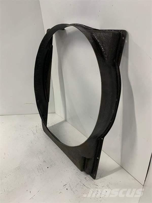 Kenworth W900B Shroud # 604209 Jäähdyttimet