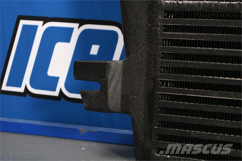 Kenworth W900B, T800H Charge Air Cooler # 604168 Radiadores