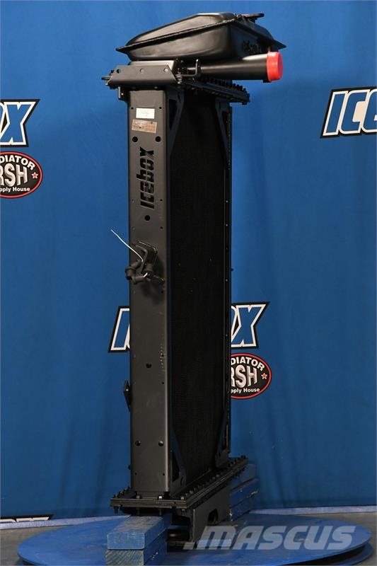 Kenworth W900L Radiator # 604037 Jäähdyttimet