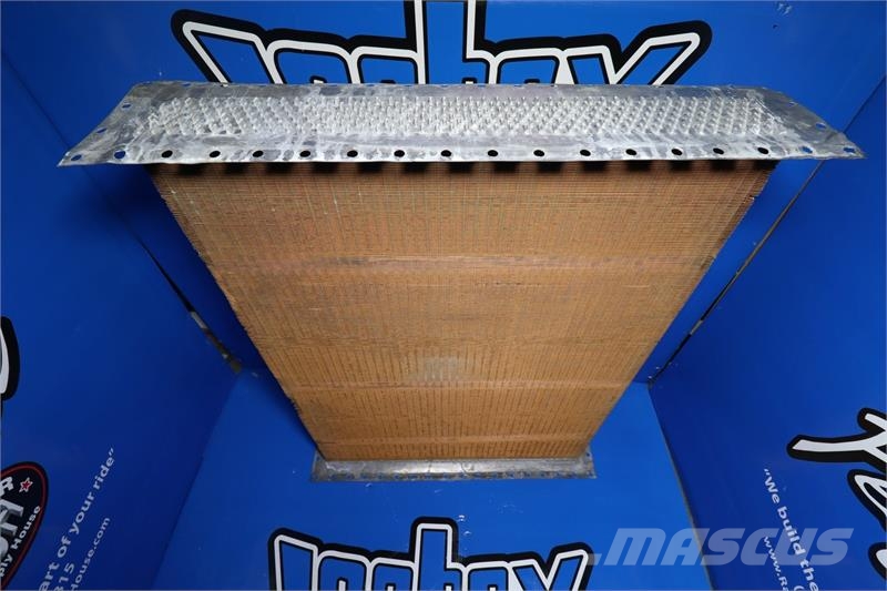 Kenworth W900L, T800, T600 Radiator Core # 604619 Jäähdyttimet