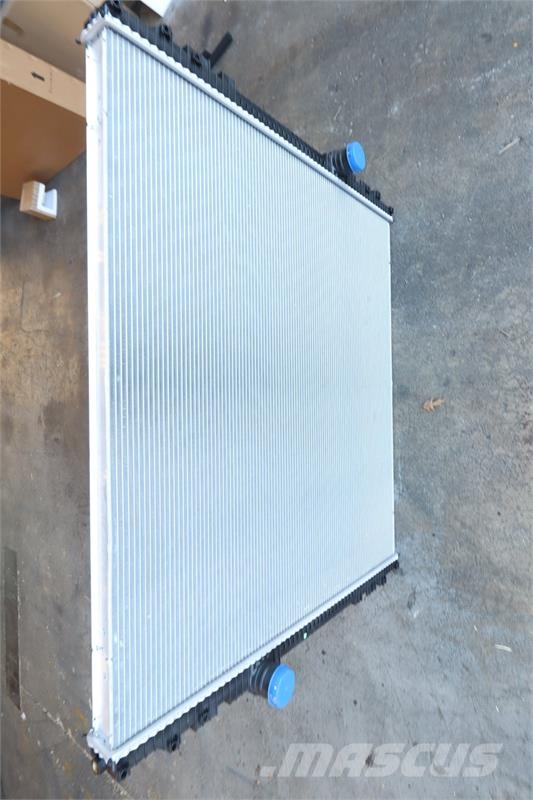 Kenworth Water Truck Oil Cooler # 604158 Radiators