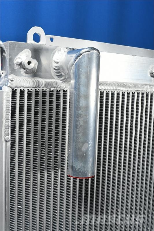 Kobelco K912,320 Oil Cooler # 927560 Radiatorer