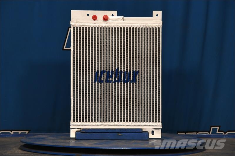 Kobelco R-1550, SK100, 120, 150 AC Condenser # 927595 Radiadores