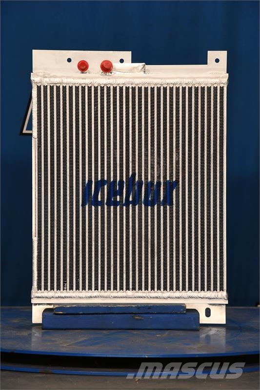 Kobelco R-1550, SK100, 120, 150 AC Condenser # 927595 Radiadores