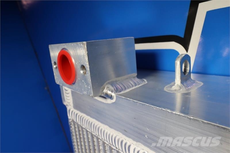Kobelco SK295 Oil Cooler # 927583 مشعات