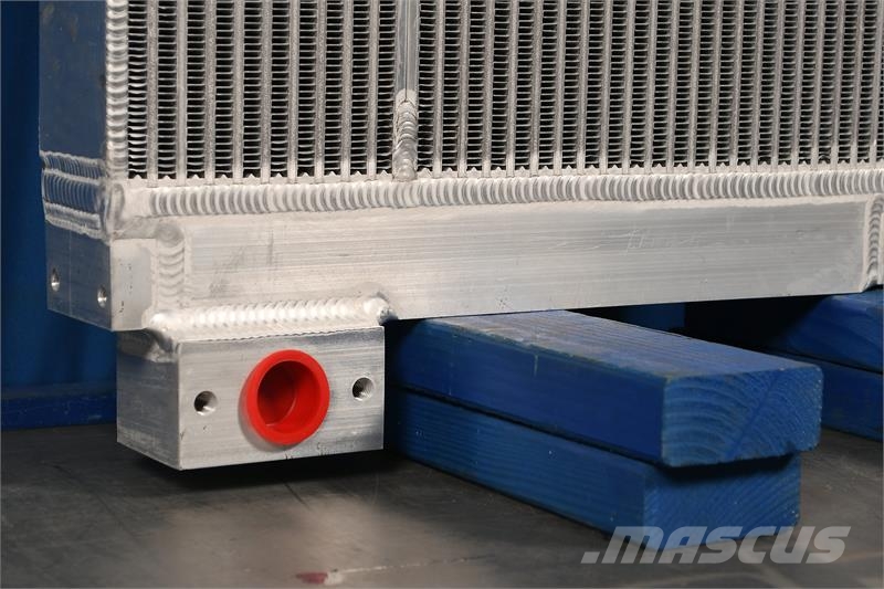 Kobelco SK350-9 Oil Cooler # 927565 مشعات