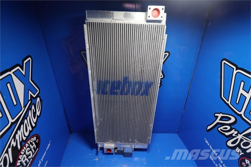 Kobelco SK480 Oil Cooler # 927557 مشعات
