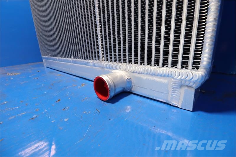 Komatsu CD110R-2 Radiator # 930276 Radiadores