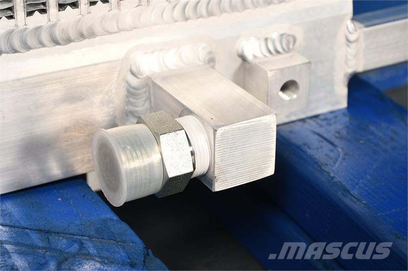 Komatsu D155 Oil Cooler # 930176 Radijatori