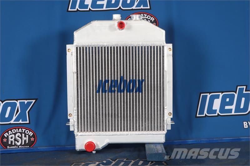 Komatsu D21A Radiator # 930019 Radiadores